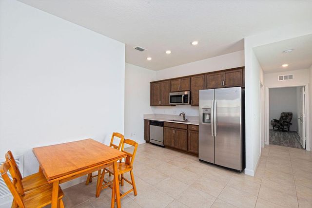 7647 NW Old Grove Lane, Port St. Lucie, FL 34987
