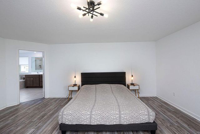 7647 NW Old Grove Lane, Port St. Lucie, FL 34987