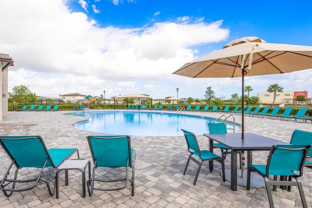 7647 NW Old Grove Lane, Port St. Lucie, FL 34987