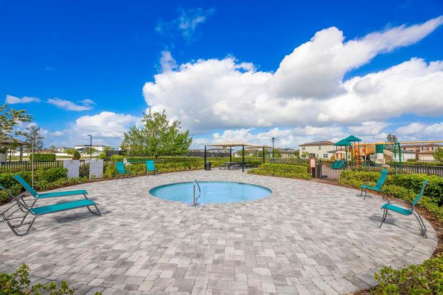 7647 NW Old Grove Lane, Port St. Lucie, FL 34987
