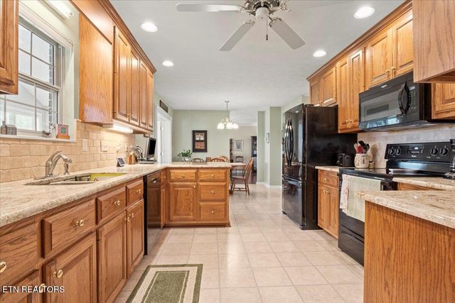 397 Independence Drive, Jefferson City, TN 37760