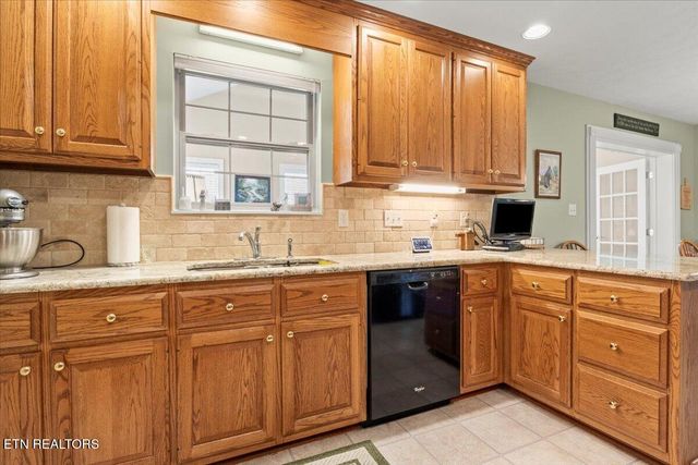 397 Independence Drive, Jefferson City, TN 37760