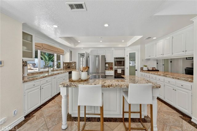 1812 Overview Circle, North Tustin, CA 92705