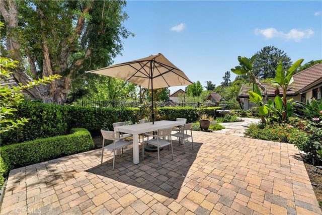 1812 Overview Circle, North Tustin, CA 92705