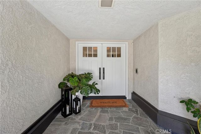 1812 Overview Circle, North Tustin, CA 92705