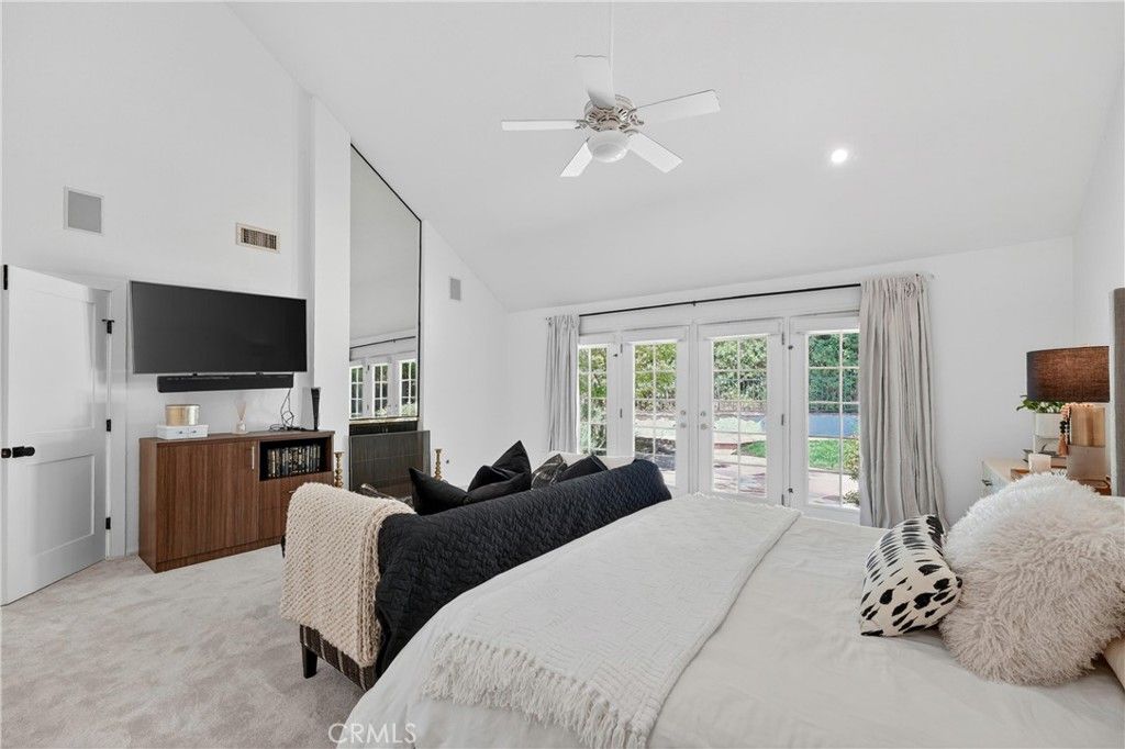 Image 36 of property listing at 1812 Overview Circle, North Tustin, CA 92705