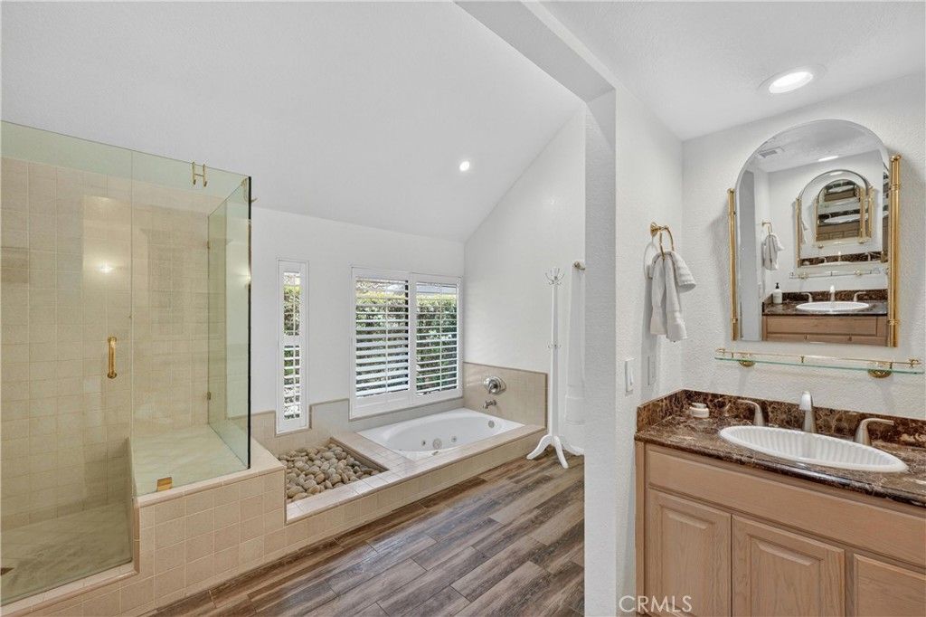 Image 37 of property listing at 1812 Overview Circle, North Tustin, CA 92705