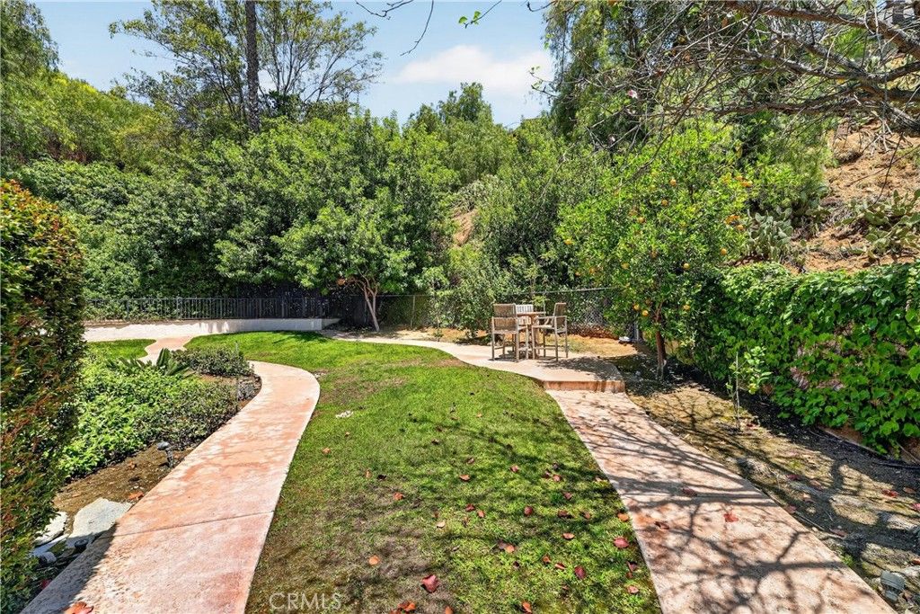 Image 63 of property listing at 1812 Overview Circle, North Tustin, CA 92705