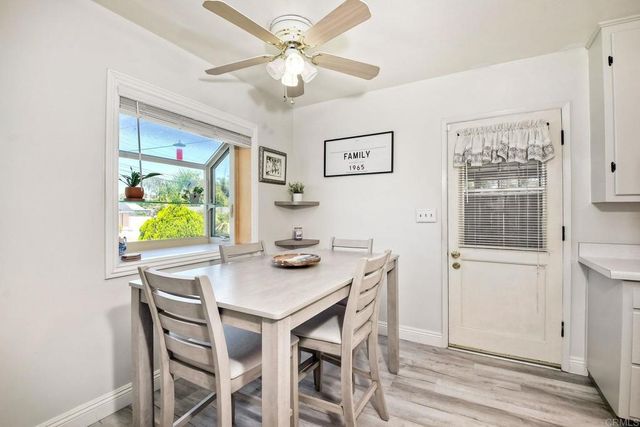 520 Starling Drive, Vista, CA 92083