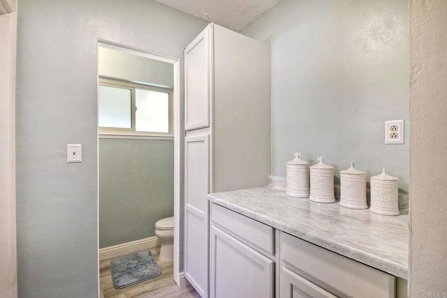 520 Starling Drive, Vista, CA 92083