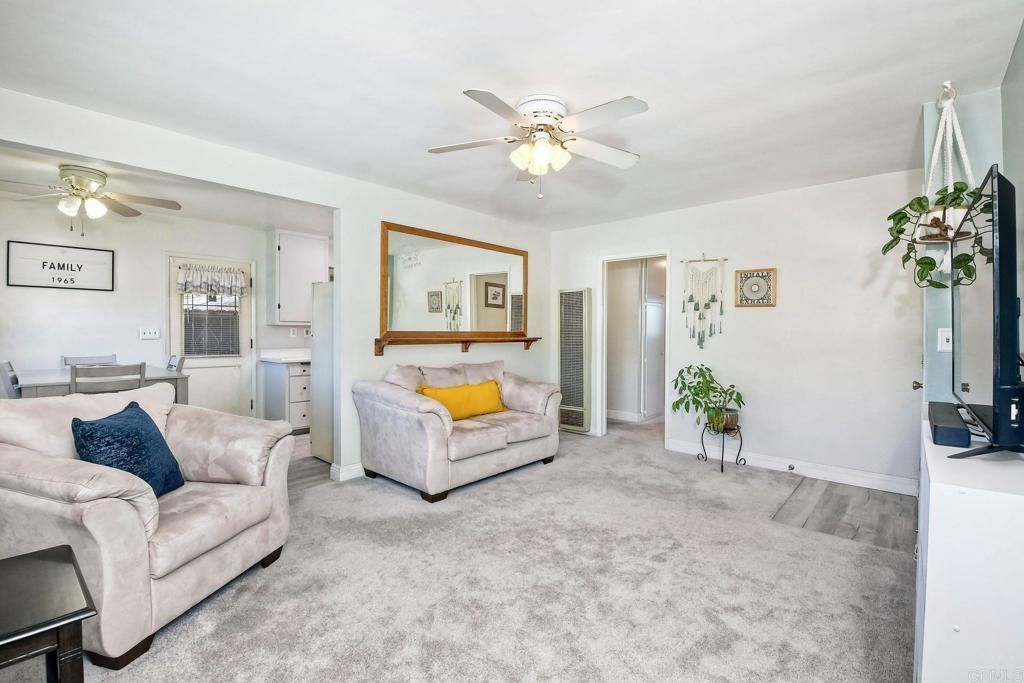 520 Starling Drive, Vista, CA 92083