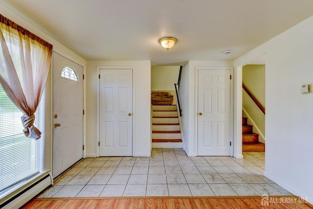 533 Ellis Parkway, Piscataway, NJ 08854