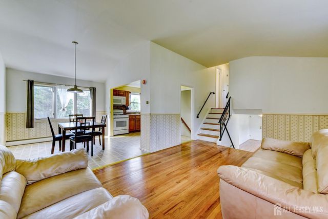 533 Ellis Parkway, Piscataway, NJ 08854
