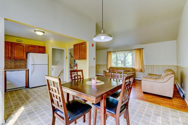 533 Ellis Parkway, Piscataway, NJ 08854