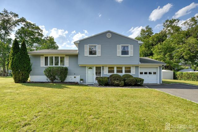 533 Ellis Parkway, Piscataway, NJ 08854