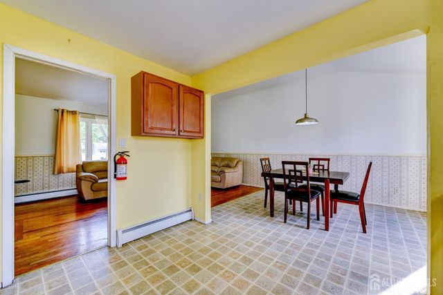 533 Ellis Parkway, Piscataway, NJ 08854