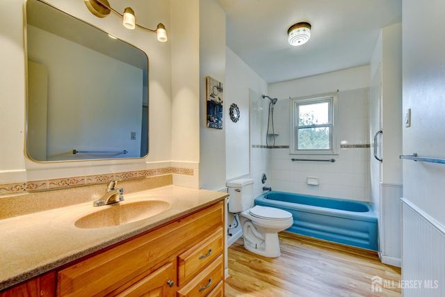 533 Ellis Parkway, Piscataway, NJ 08854