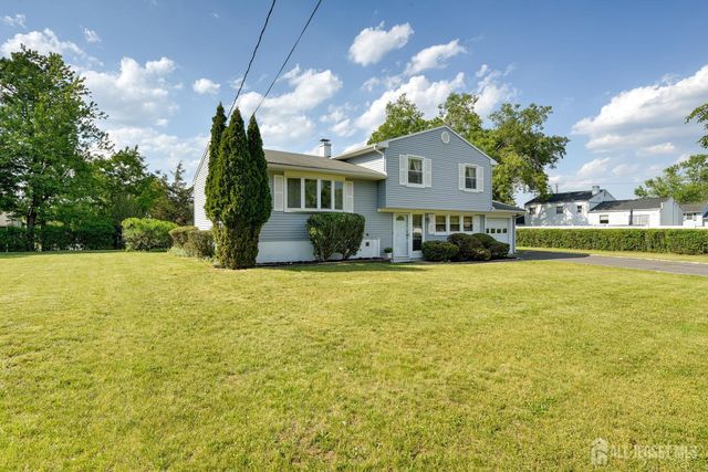 533 Ellis Parkway, Piscataway, NJ 08854