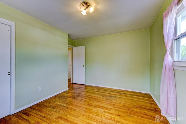 533 Ellis Parkway, Piscataway, NJ 08854