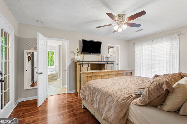 1389 Douglas Drive, Ellerslie, GA 31807