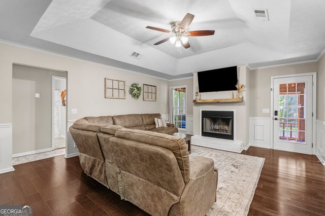 1389 Douglas Drive, Ellerslie, GA 31807