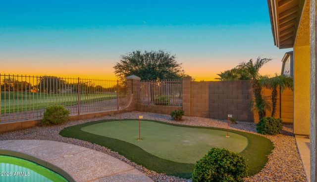 3605 E MEADOWVIEW Drive, Gilbert, AZ 85298