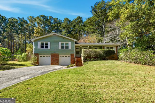 695 Teague Drive NW, Kennesaw, GA 30152