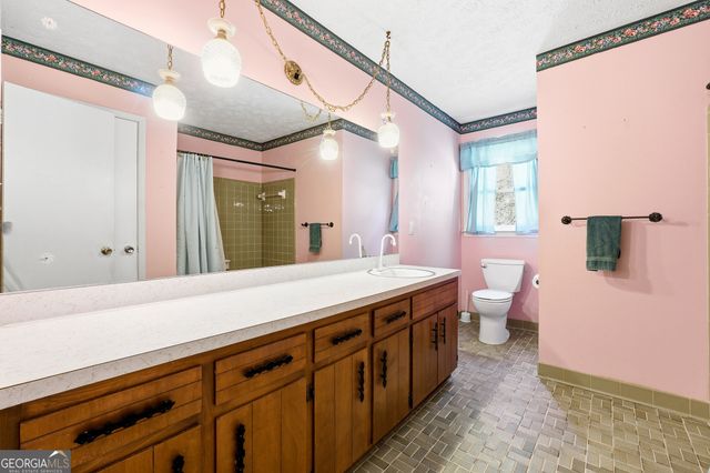 695 Teague Drive NW, Kennesaw, GA 30152