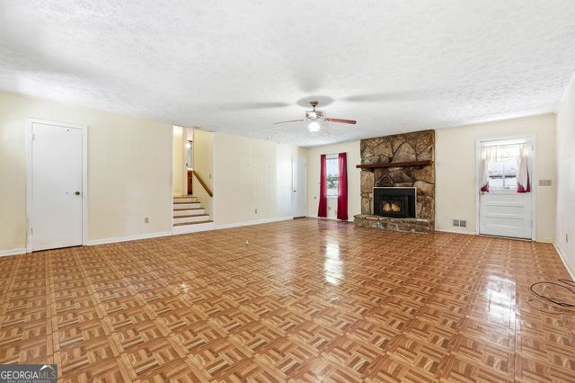 695 Teague Drive NW, Kennesaw, GA 30152