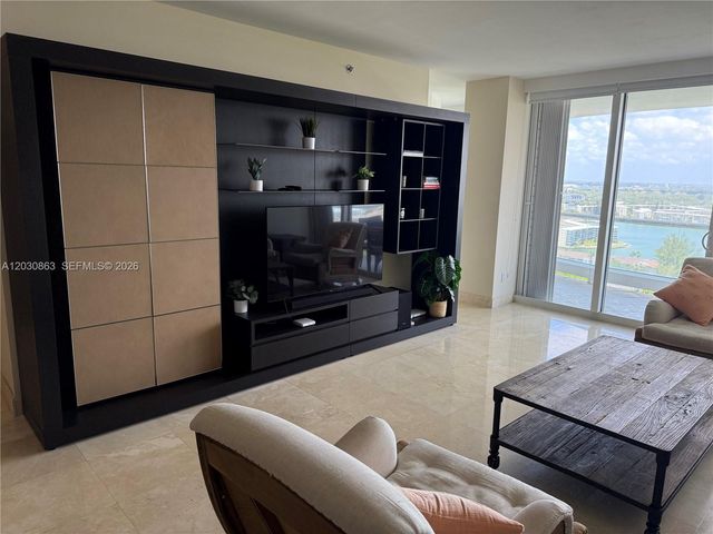 7000 Island Blvd 2403, Aventura, FL 33160