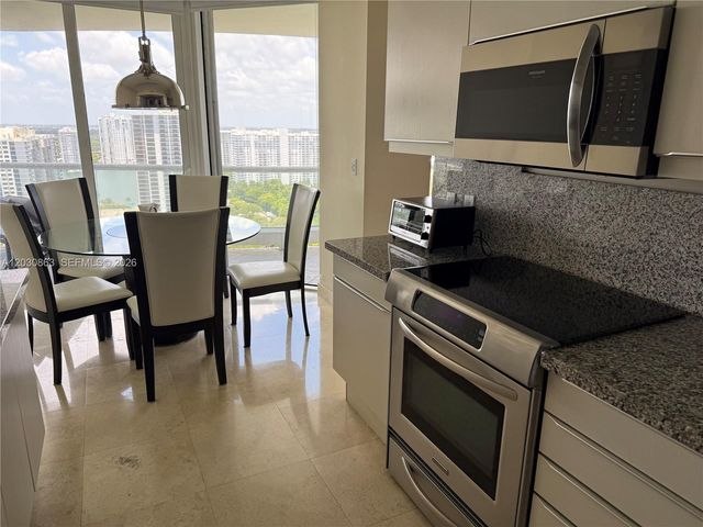 7000 Island Blvd 2403, Aventura, FL 33160