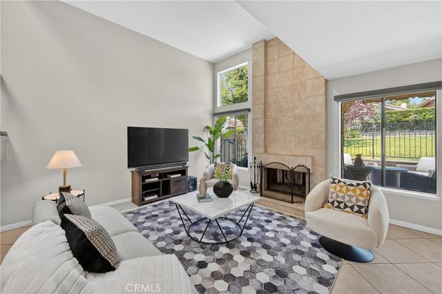 525 Riviera Court, Fullerton, CA 92835