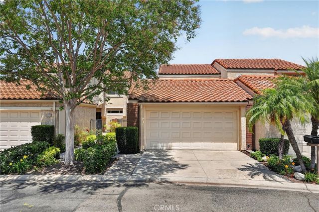 525 Riviera Court, Fullerton, CA 92835