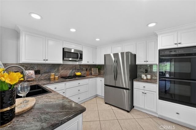 525 Riviera Court, Fullerton, CA 92835