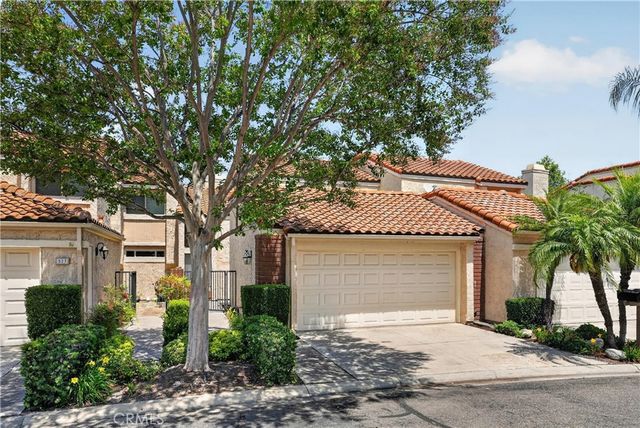 525 Riviera Court, Fullerton, CA 92835