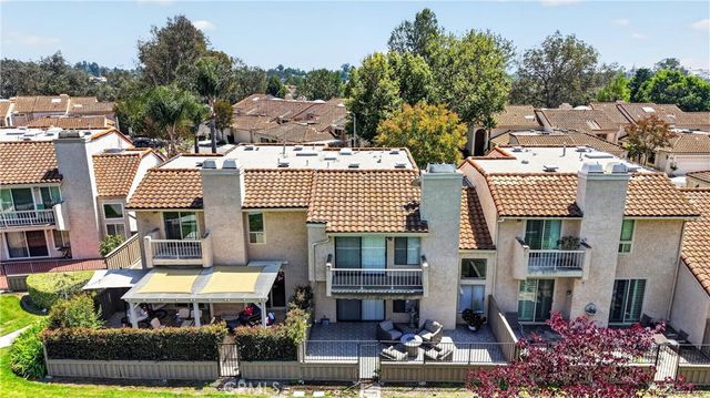 525 Riviera Court, Fullerton, CA 92835