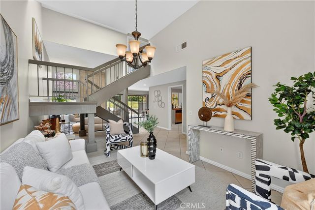 525 Riviera Court, Fullerton, CA 92835