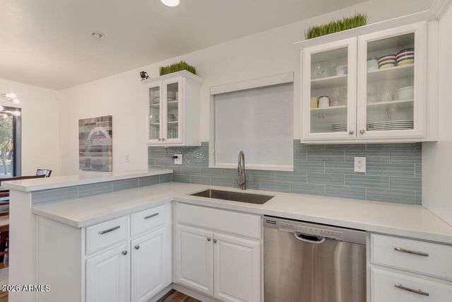 6929 E 6TH Street, Scottsdale, AZ 85251