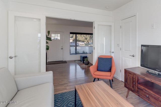 6929 E 6TH Street, Scottsdale, AZ 85251