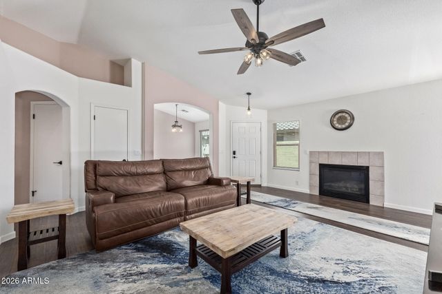 17185 N 52ND Avenue, Glendale, AZ 85308