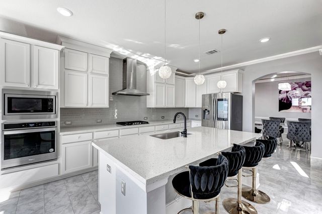 4330 Basin Park Drive, Manvel, TX 77578