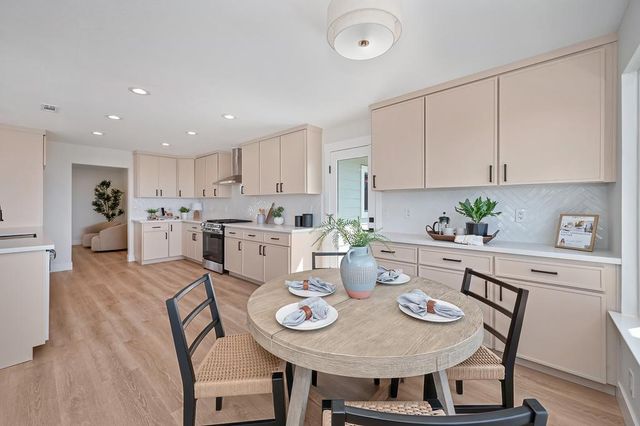 481 Powers Dr, El Dorado Hills, CA 95762