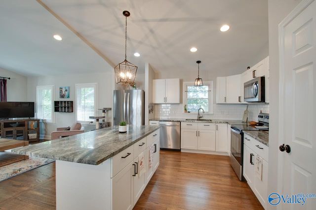 805 Rison Avenue, Huntsville, AL 35801