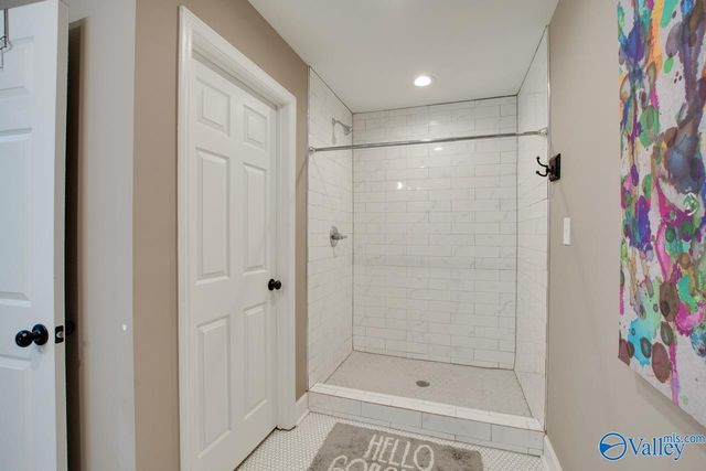 805 Rison Avenue, Huntsville, AL 35801