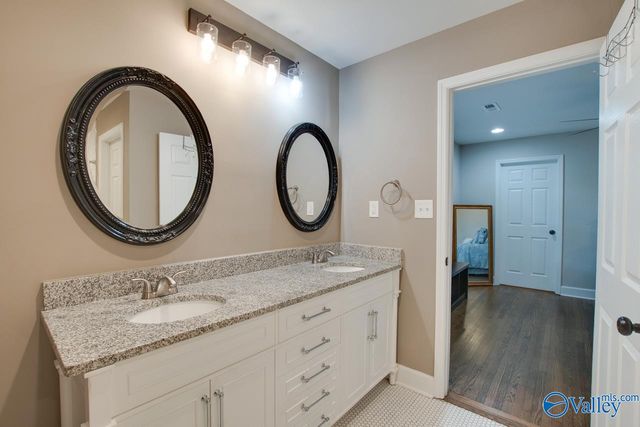 805 Rison Avenue, Huntsville, AL 35801