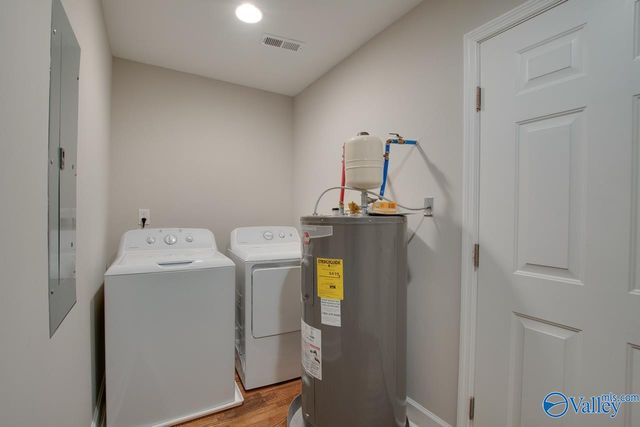 805 Rison Avenue, Huntsville, AL 35801