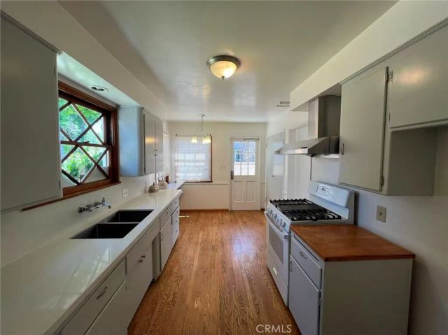 9902 Daines, Temple City, CA 91780