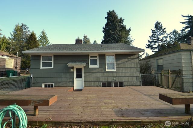 11307 15th Avenue NE, Seattle, WA 98125