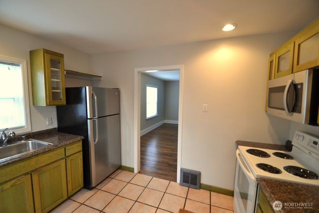 11307 15th Avenue NE, Seattle, WA 98125