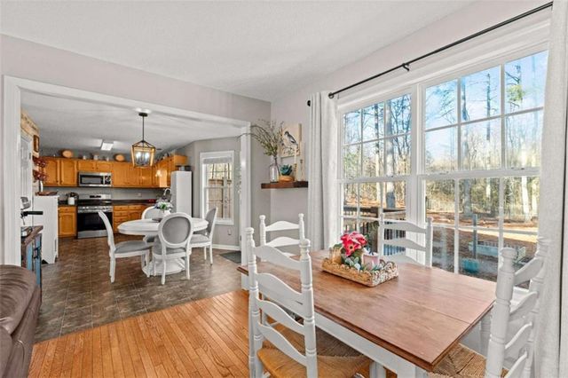 637 Angela Drive, Temple, GA 30179